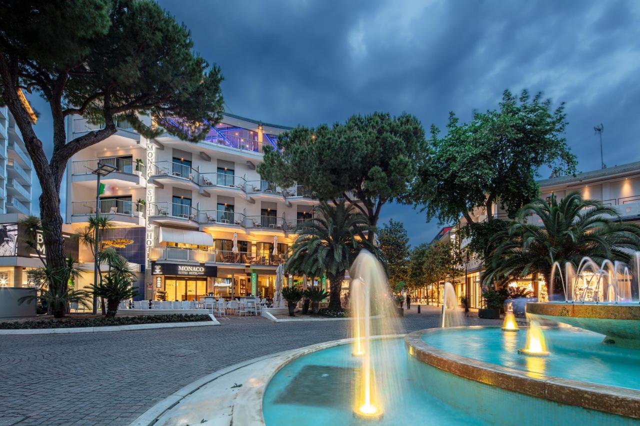 Monaco Suites Hotel Lignano Sabbiadoro Exteriör bild